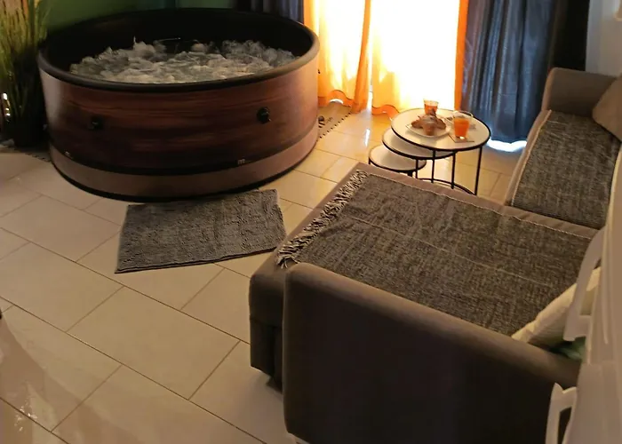 Lejlighed Sutalo With Hot Tub