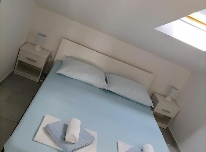 Sutalo * קומרנה