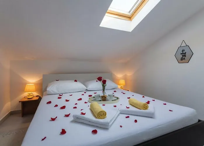 Sutalo דירה קומרנה